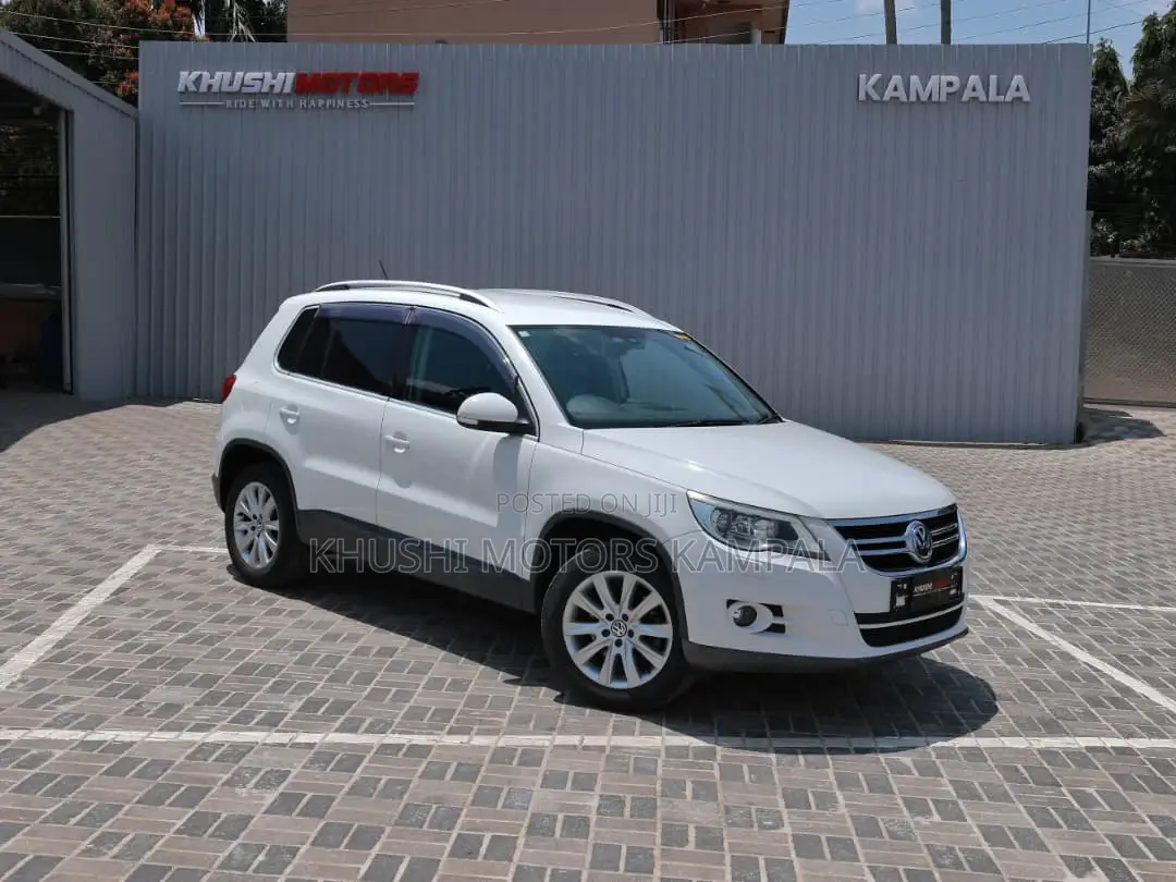 Volkswagen Tiguan 2010 White