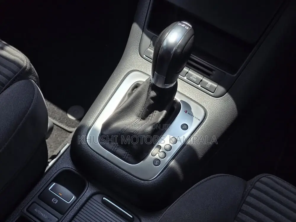 Volkswagen Tiguan 2010 White