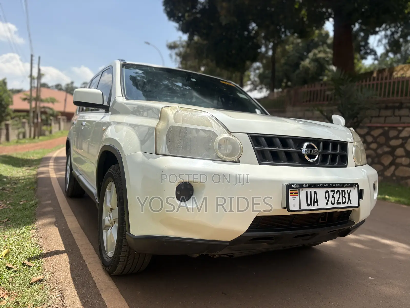 Nissan X-Trail 2.0 Petrol XE 2010 White