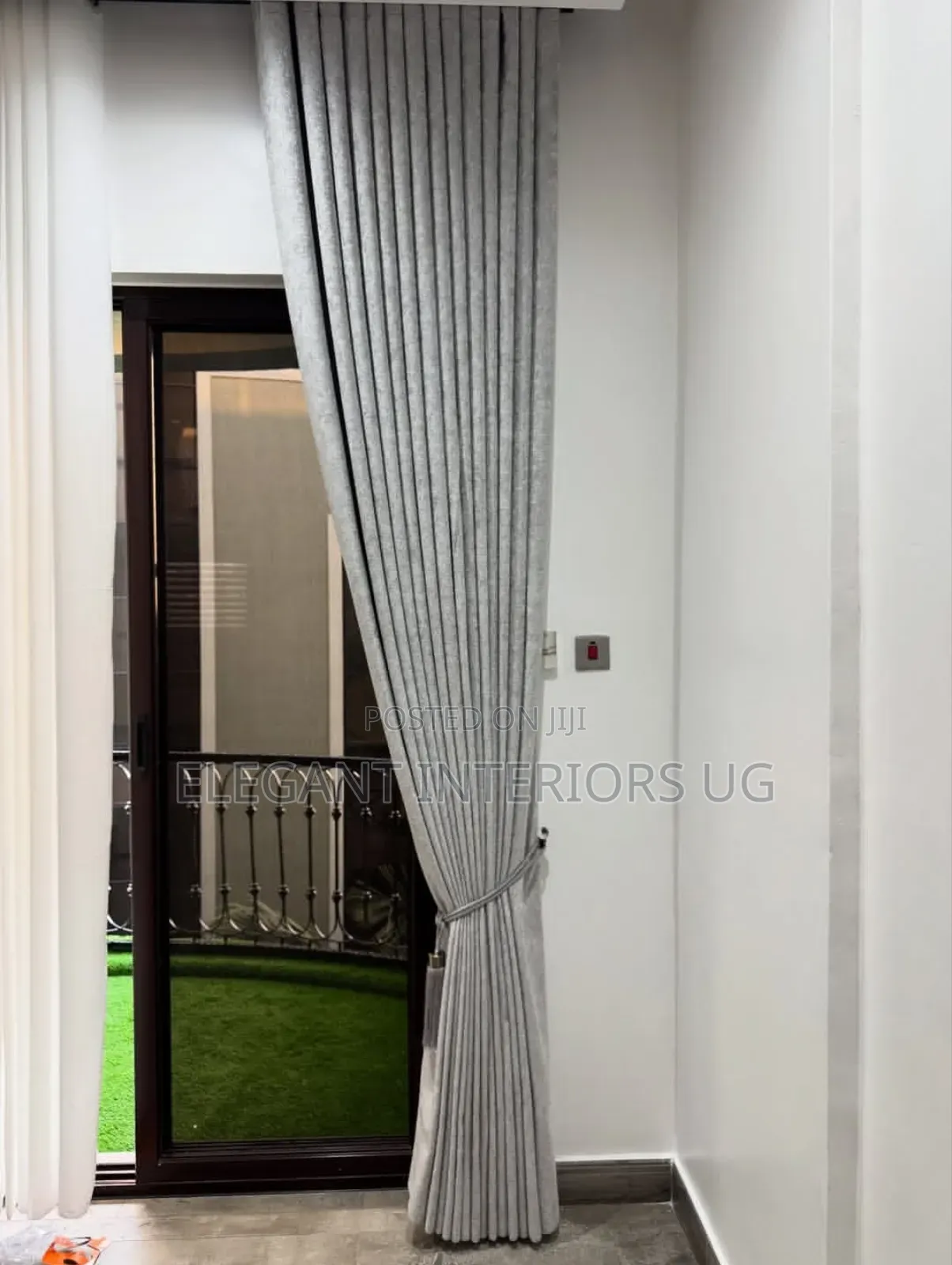Elegant Curtains for Homes and Hotels Available in Stock