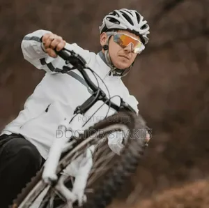 Brand New Green Lion Adventure Smart Sports Eyewear