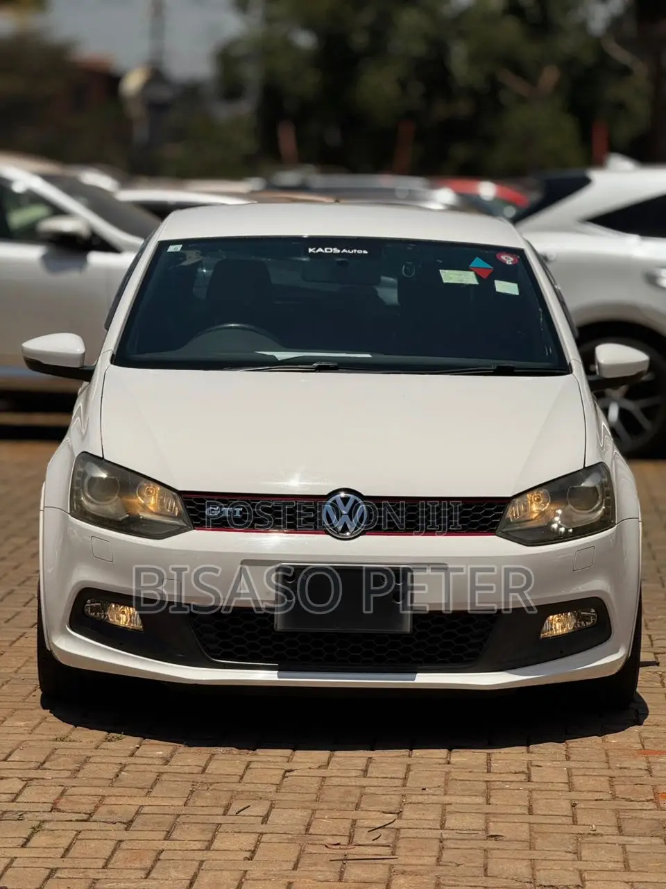 Volkswagen Polo 2011 White