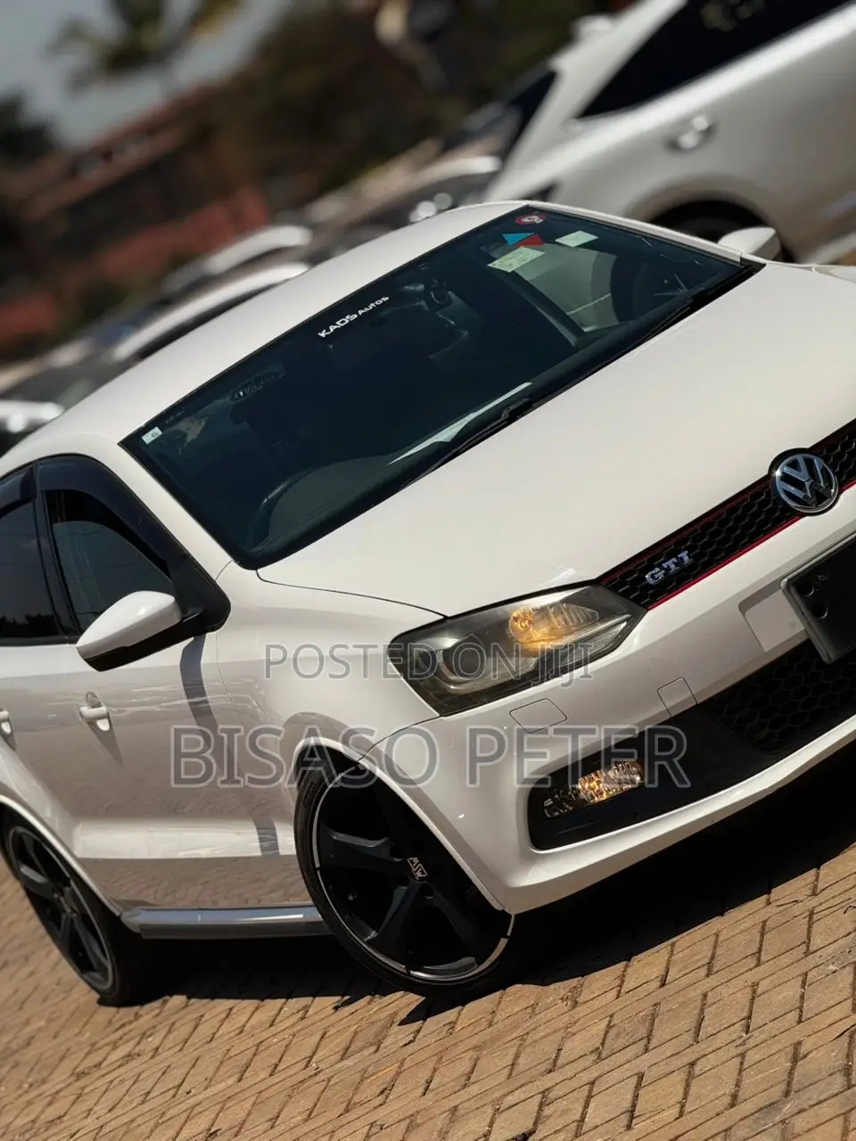 Volkswagen Polo 2011 White