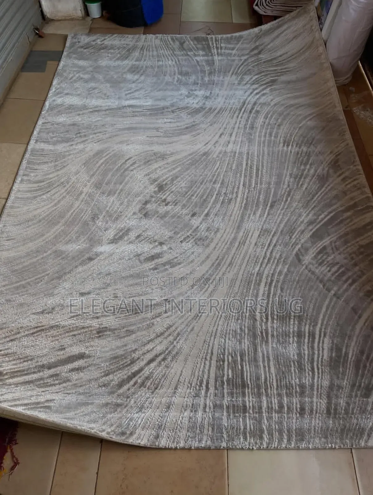 Fancy Center Carpets Used in Both Sitting and Bedrooms