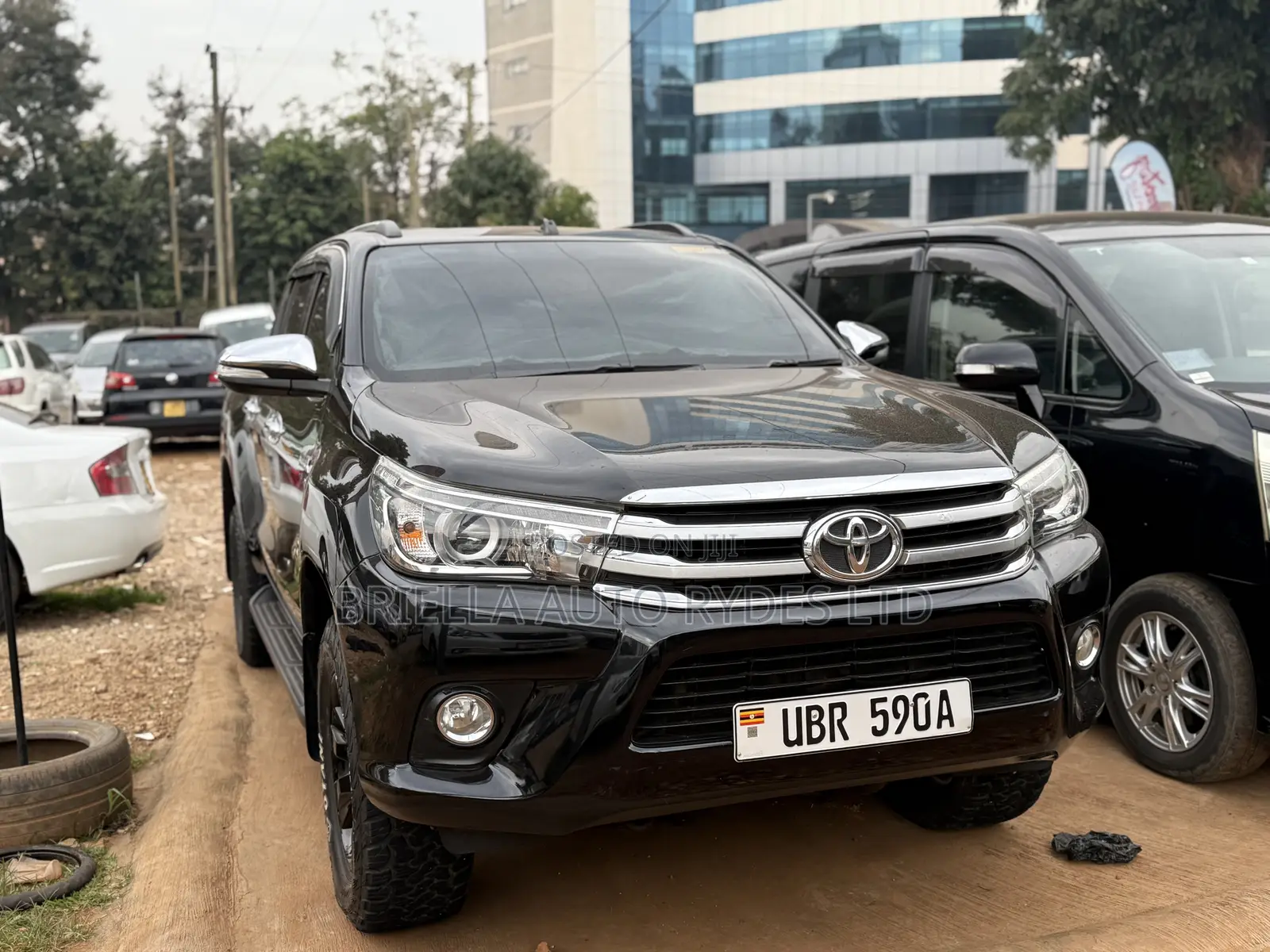 Toyota Hilux 2018 Black
