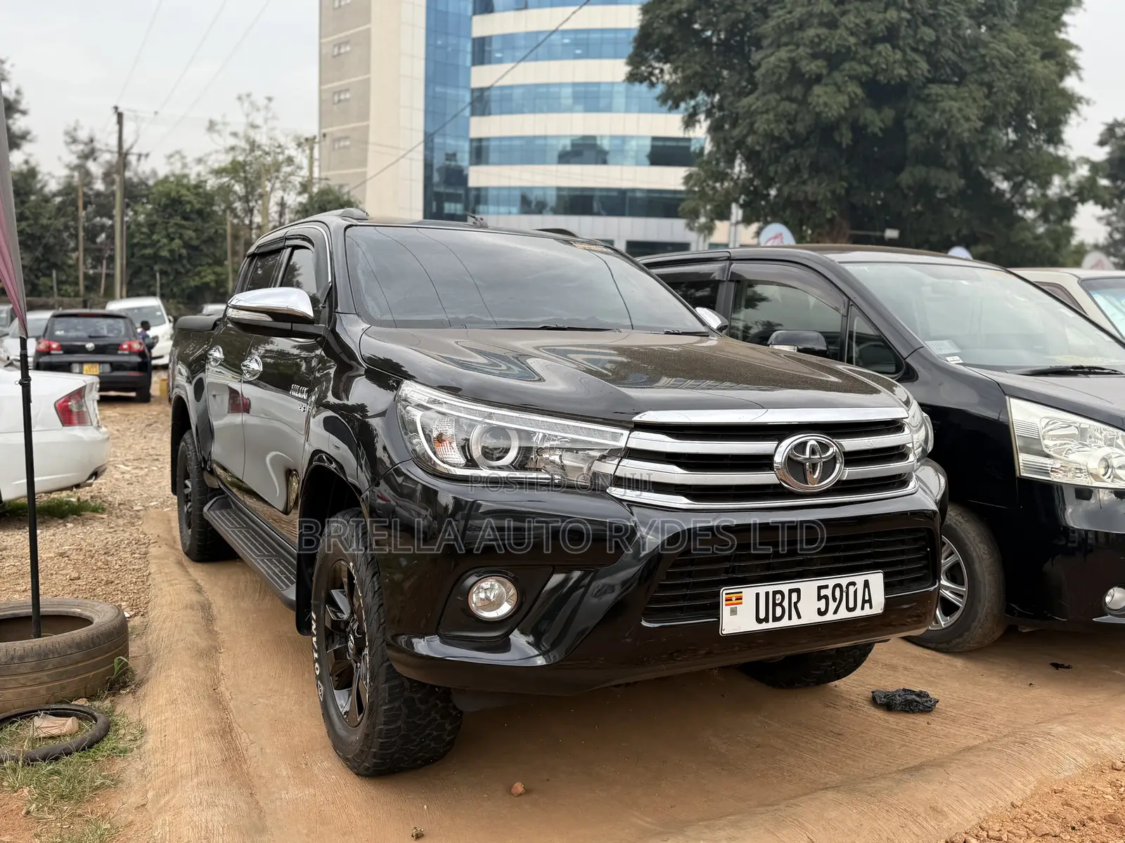 Toyota Hilux 2018 Black
