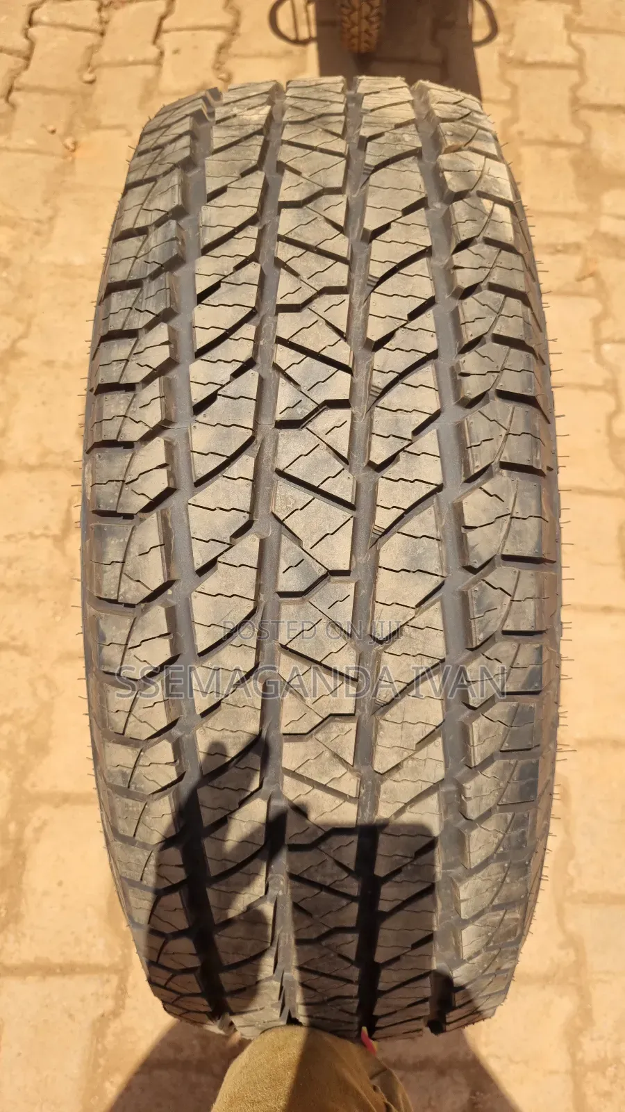 275/70r16 Rxquest