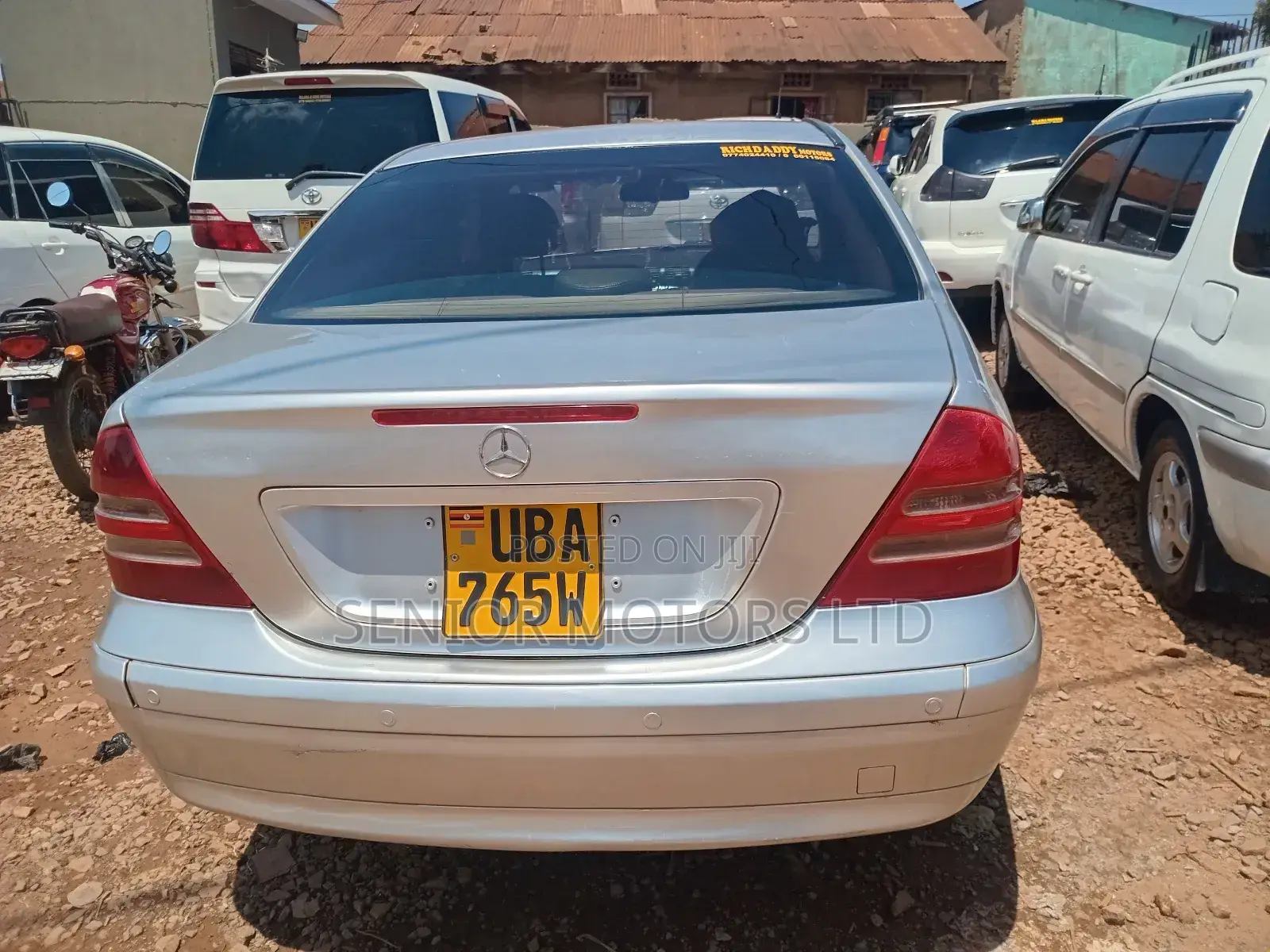 Mercedes-Benz C180 2005 Silver