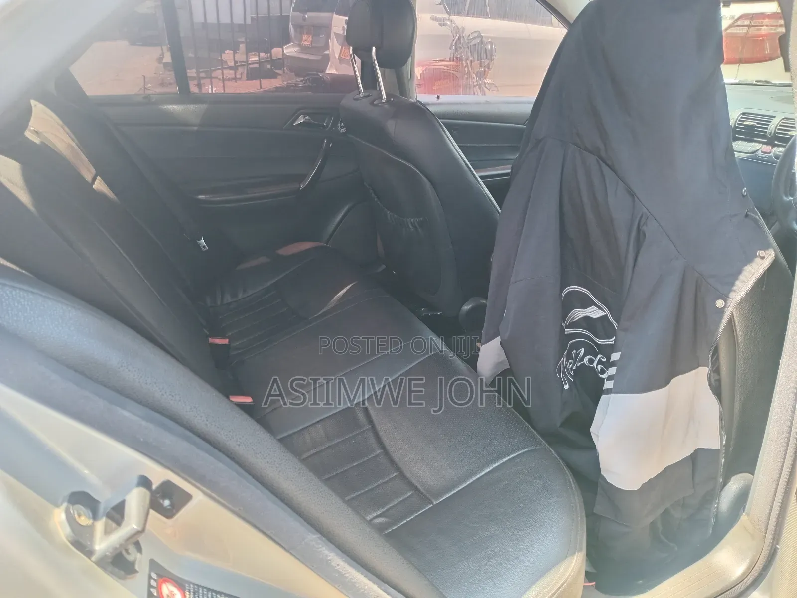 Mercedes-Benz C180 2005 Silver