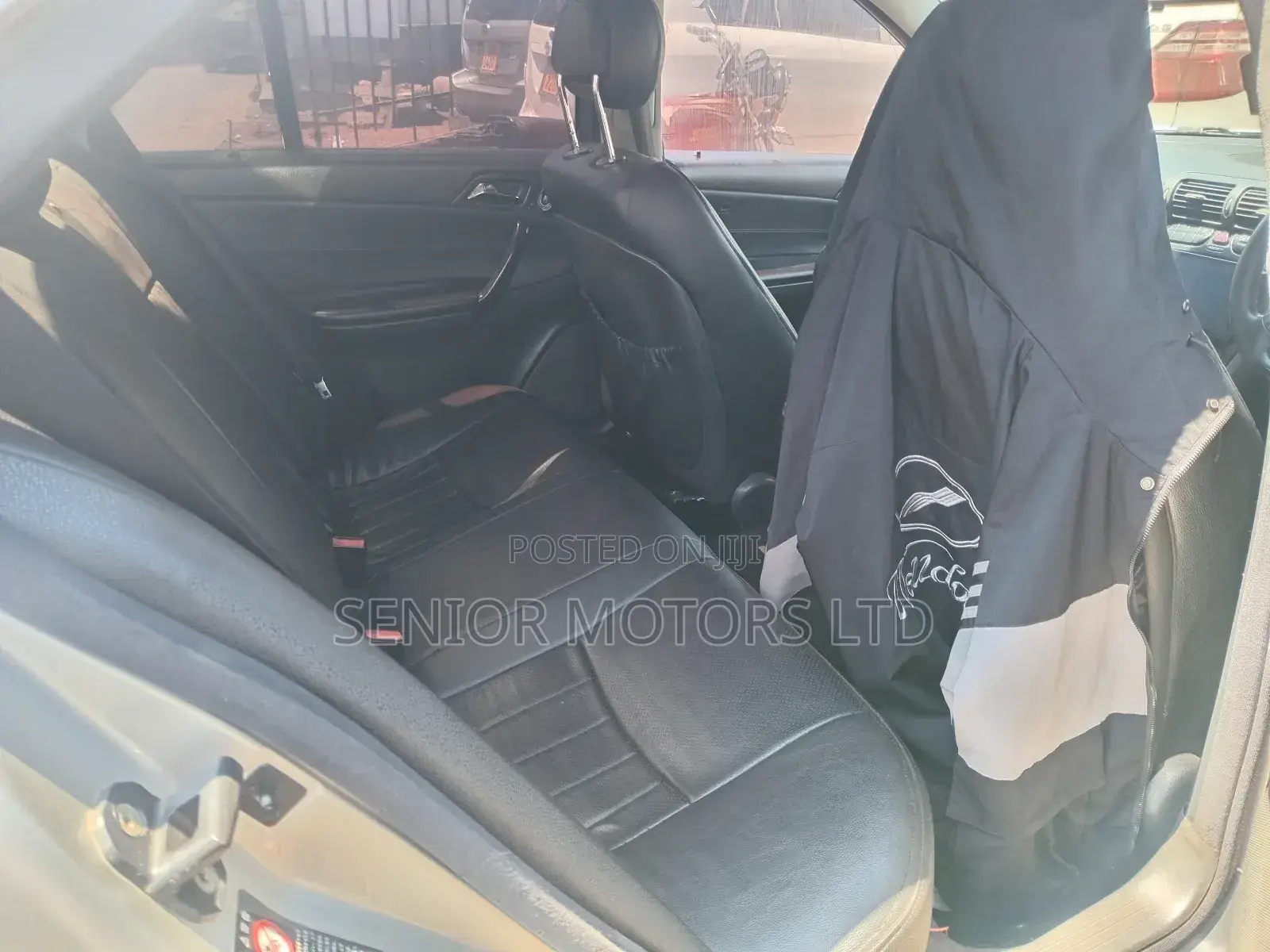 Mercedes-Benz C180 2005 Silver
