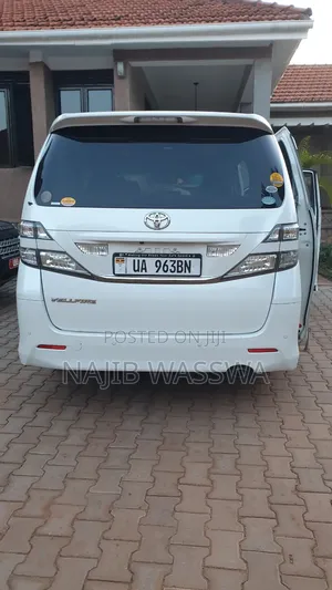 Toyota Vellfire 2012 White