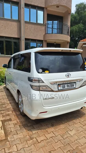 Toyota Vellfire 2012 White