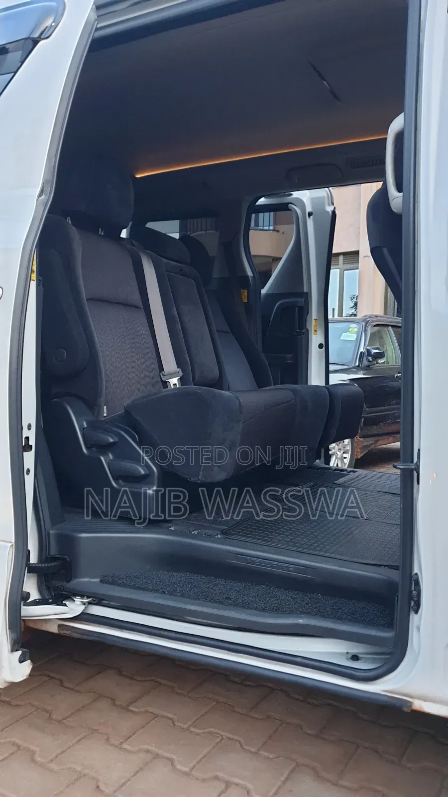 Toyota Vellfire 2012 White