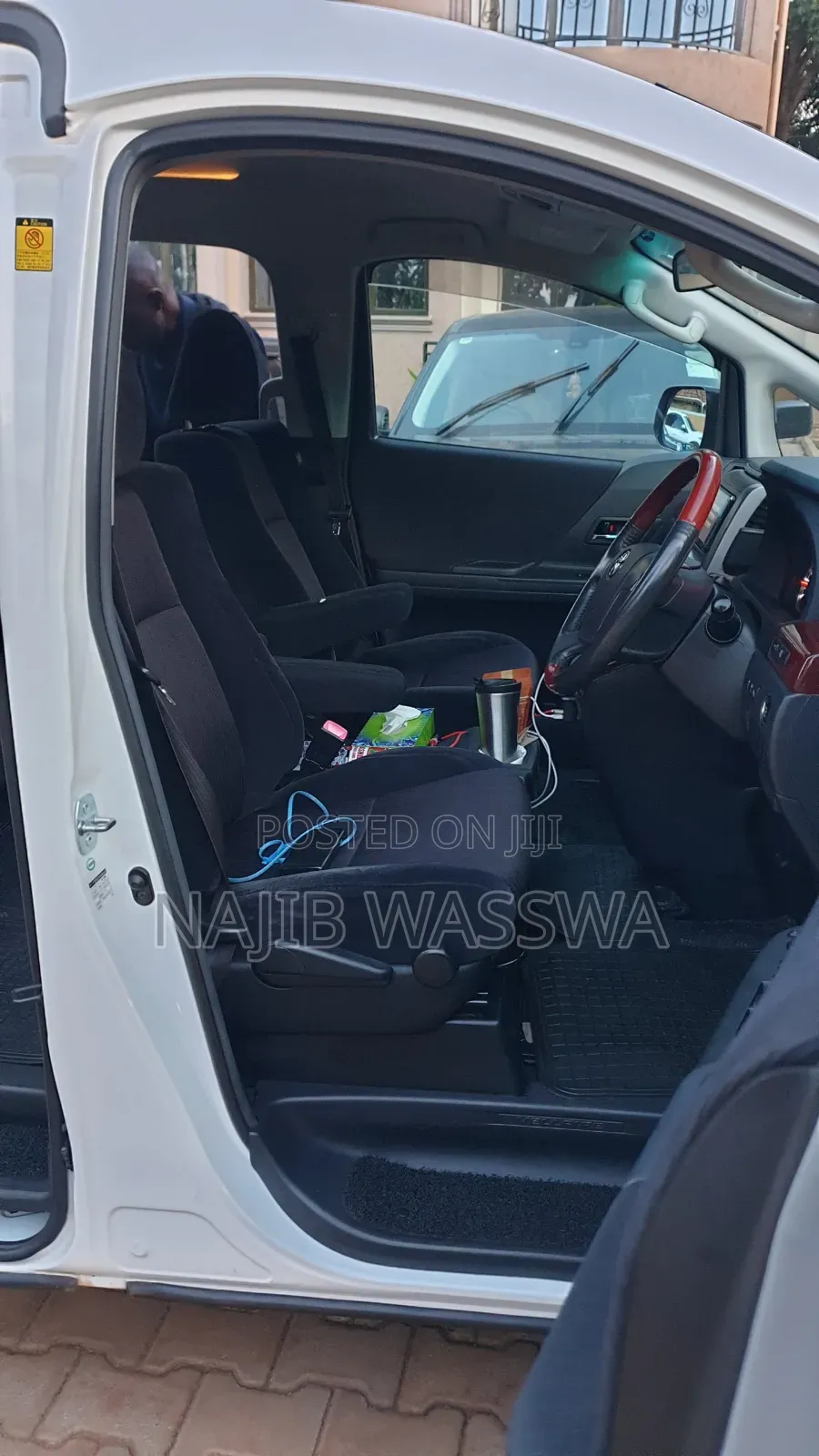 Toyota Vellfire 2012 White