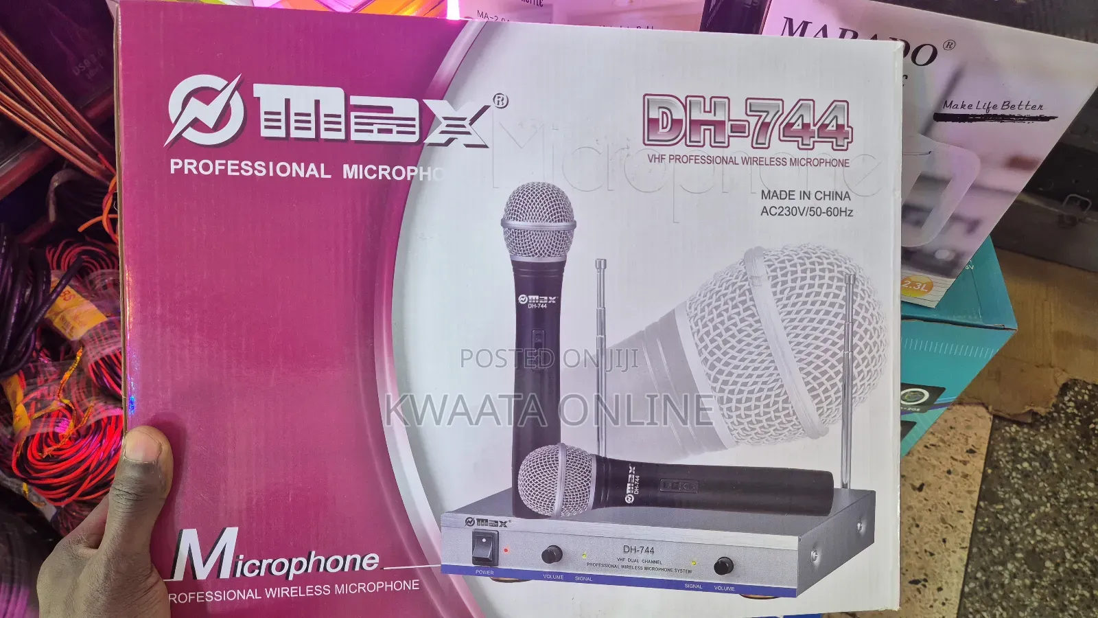 Max Dh-744 VHF Professional Wireless Microphone