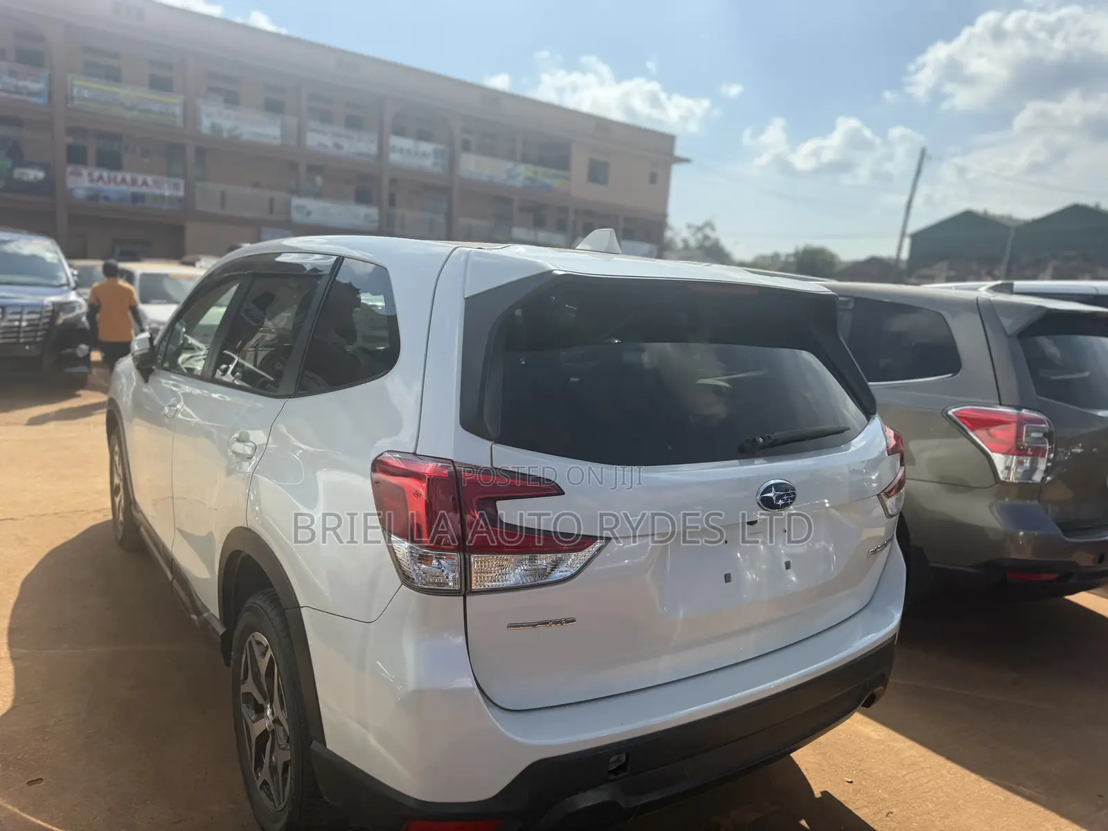 Subaru Forester 2018 White