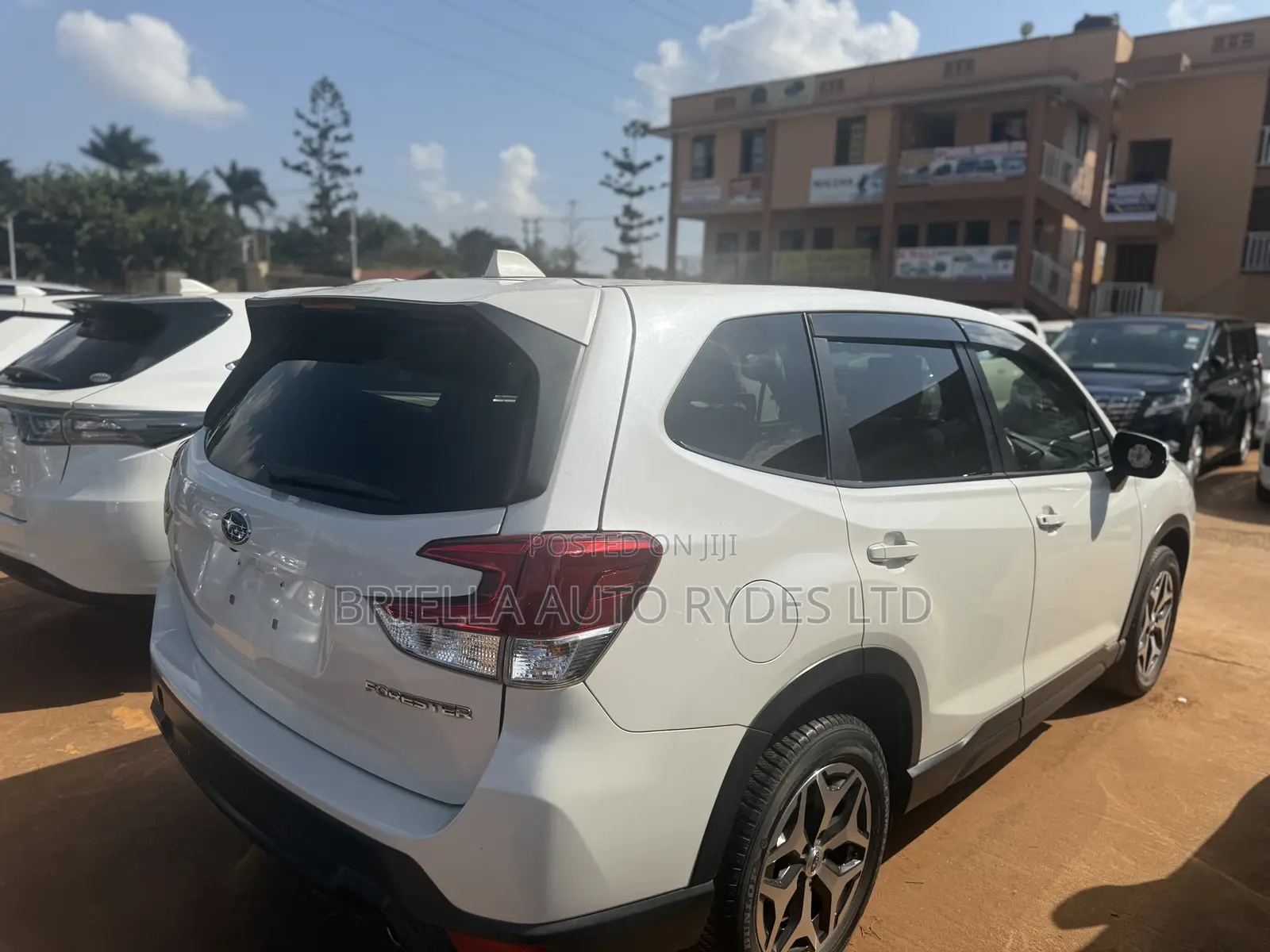 Subaru Forester 2018 White