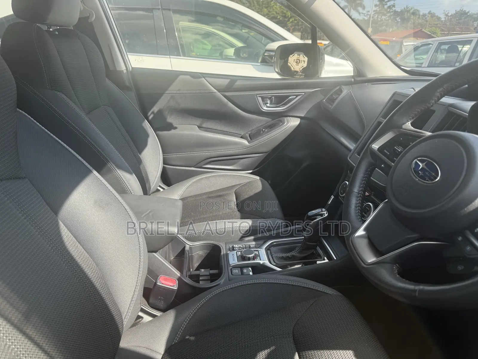 Subaru Forester 2018 White