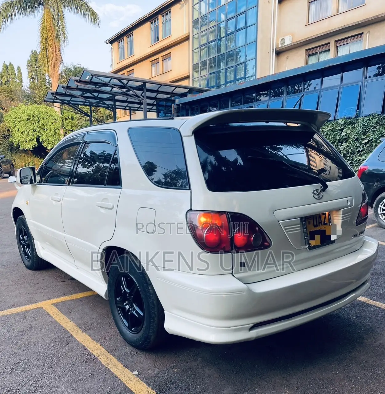 Toyota Harrier 2.2 16V 2000 White