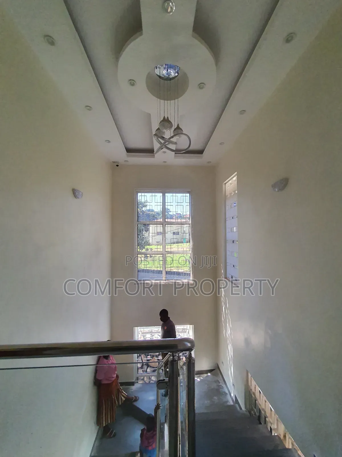 5bdrm Mansion in Munyonyo, Makindye for sale