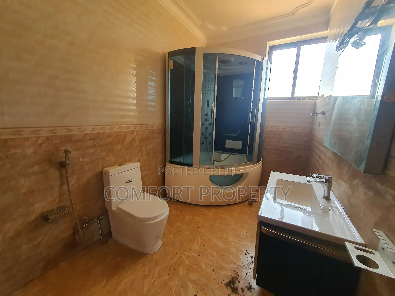 3bdrm Apartment in Munyonyo, Makindye for rent