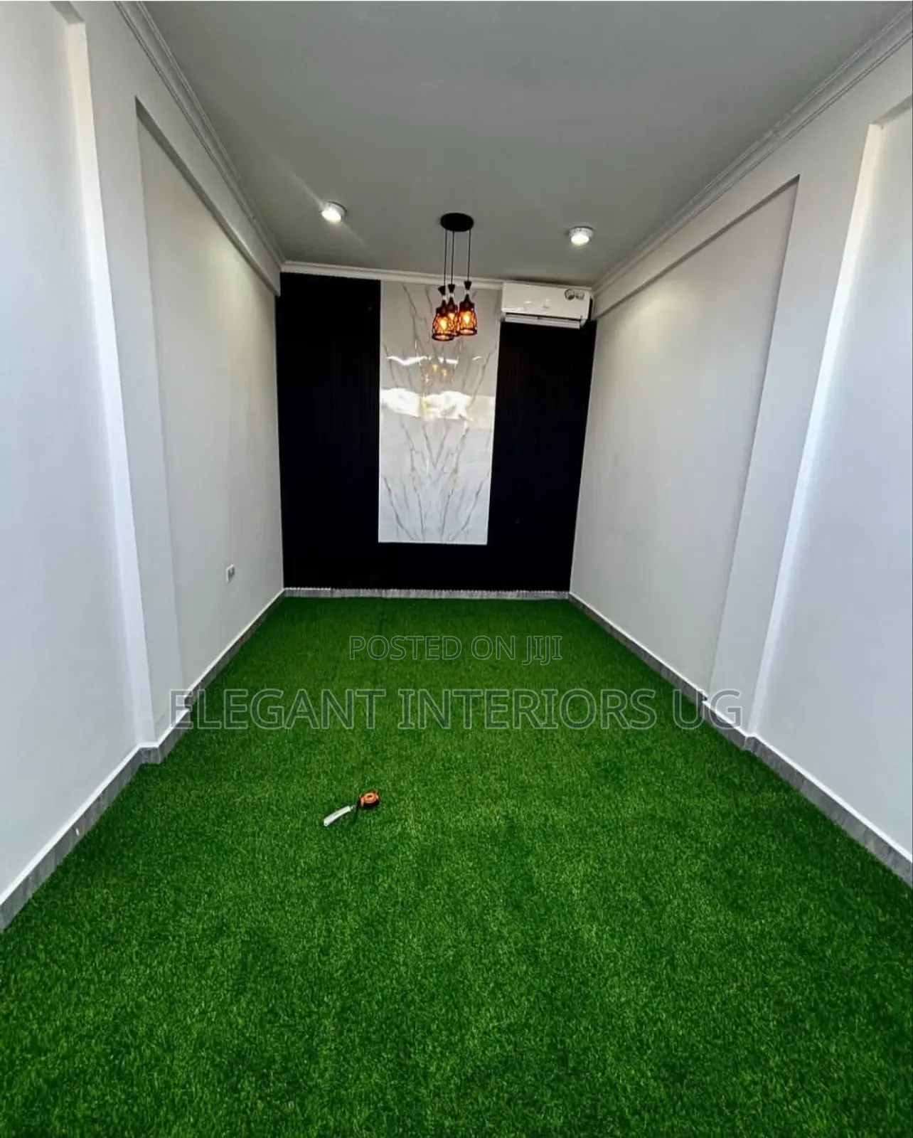 Artificial Balcony Grass Carpets at Favorable Price