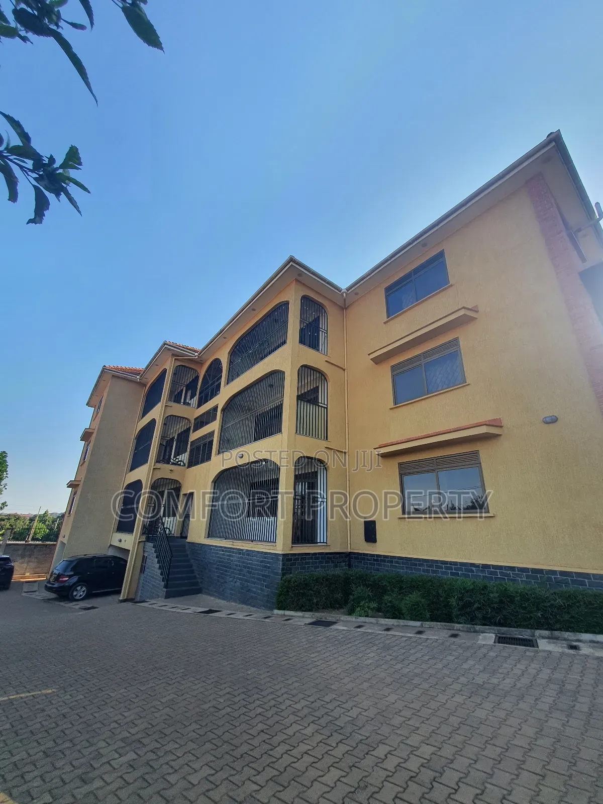 3bdrm Apartment in Muyenga, Makindye for rent