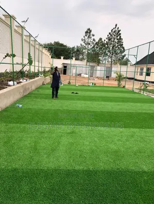Fancy Grass Carpets Available for Balconies at Cheap Price