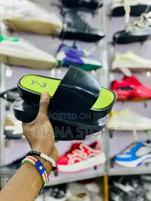 Original Y-3 Push In