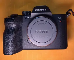 Fresh Sony Alpha 7r v Body