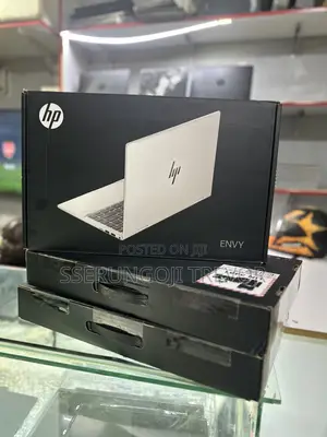 New Laptop HP Envy 14 8GB Intel Core I5 SSHD+SSD 512GB