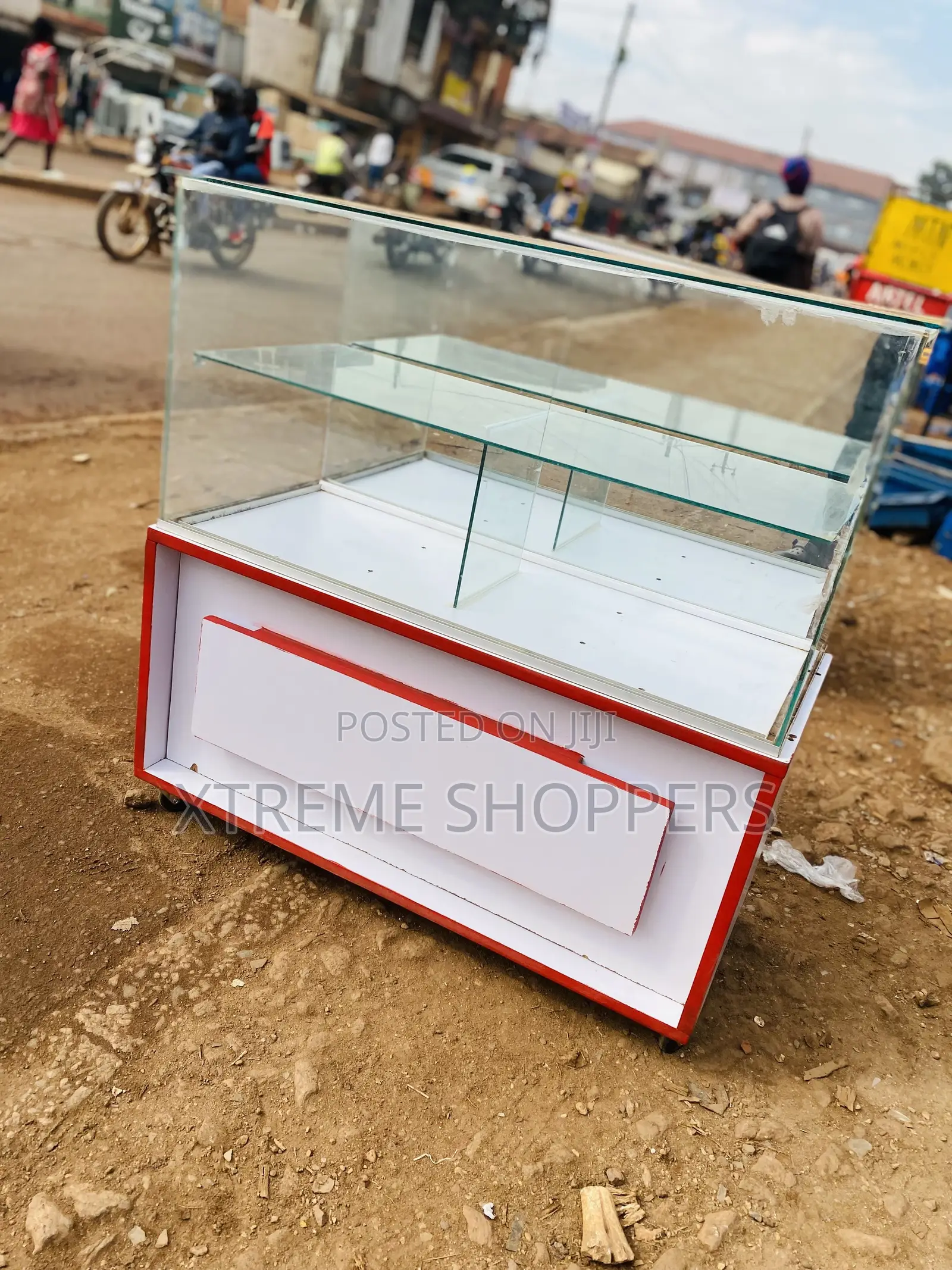 Liability Display Counter / Phone / Access