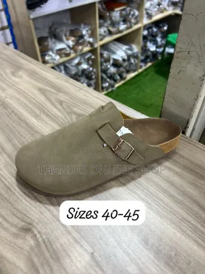 Mens Toes Closed Sandals