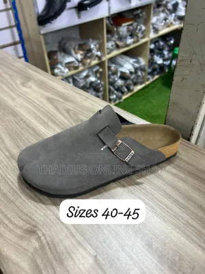Mens Toes Closed Sandals