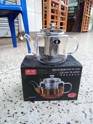 Dizhi High Borosilicate Glass Teapot, Model Hyh-Za1 800ml Capacity.