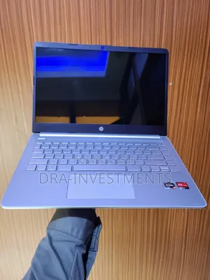 New Laptop HP 14S 8GB AMD Ryzen 3 SSD 256GB