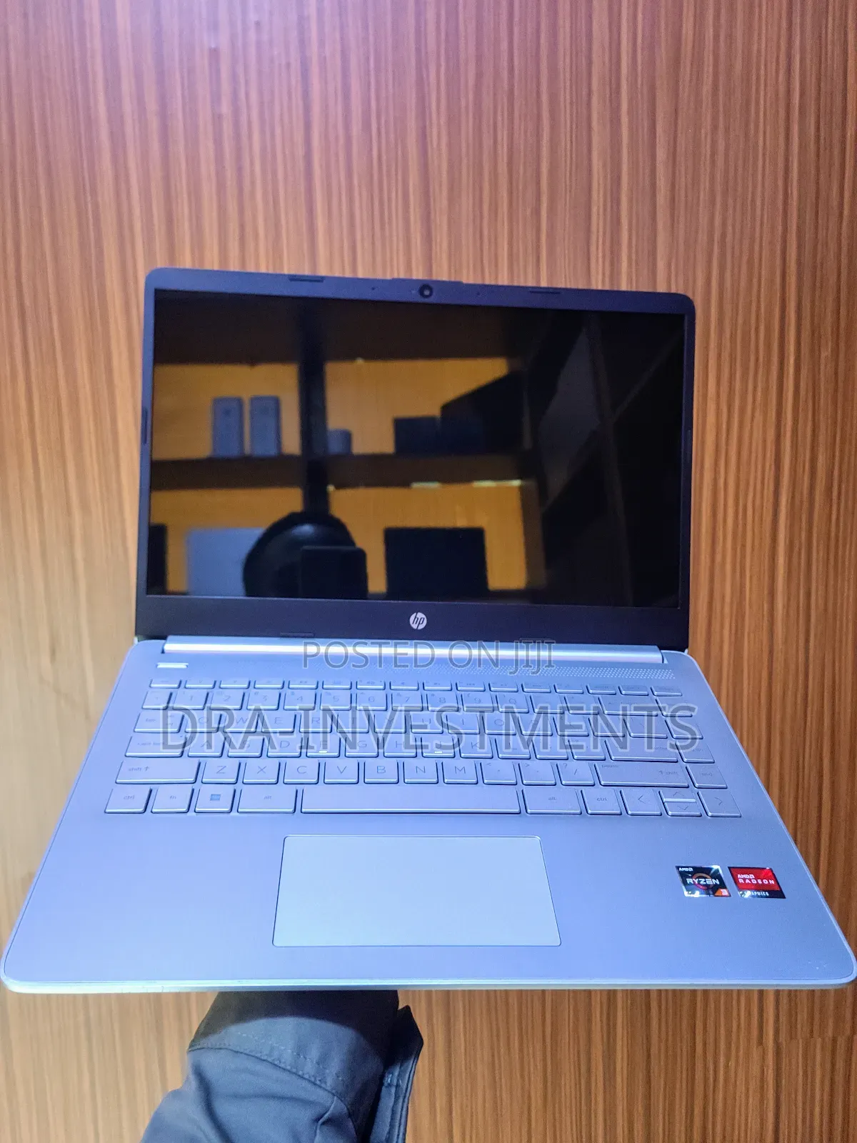 New Laptop HP 14S 8GB AMD Ryzen 3 SSD 256GB