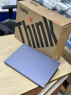 New Laptop Lenovo Thinkpad T14s Gen 2 16GB Intel Core I7 SSD 512GB