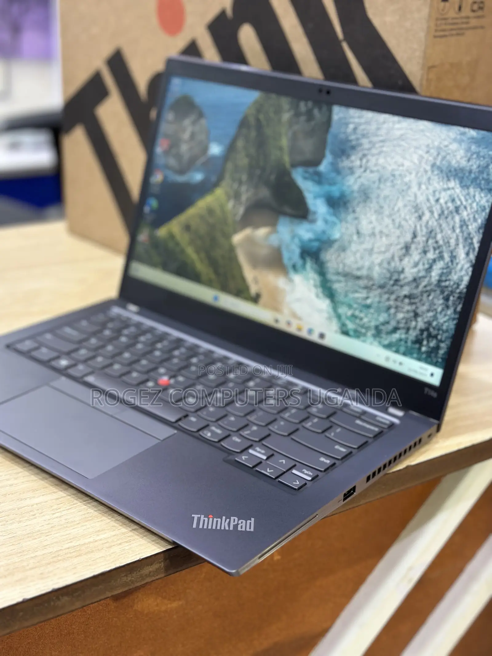 New Laptop Lenovo Thinkpad T14s Gen 2 16GB Intel Core I7 SSD 512GB