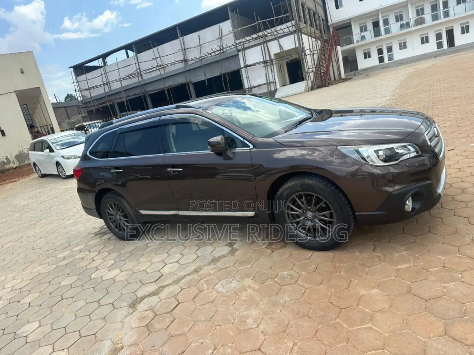 Subaru Outback 2.5i 4dr Wagon AWD (2.5L 4cyl CVT) 2015 Gold