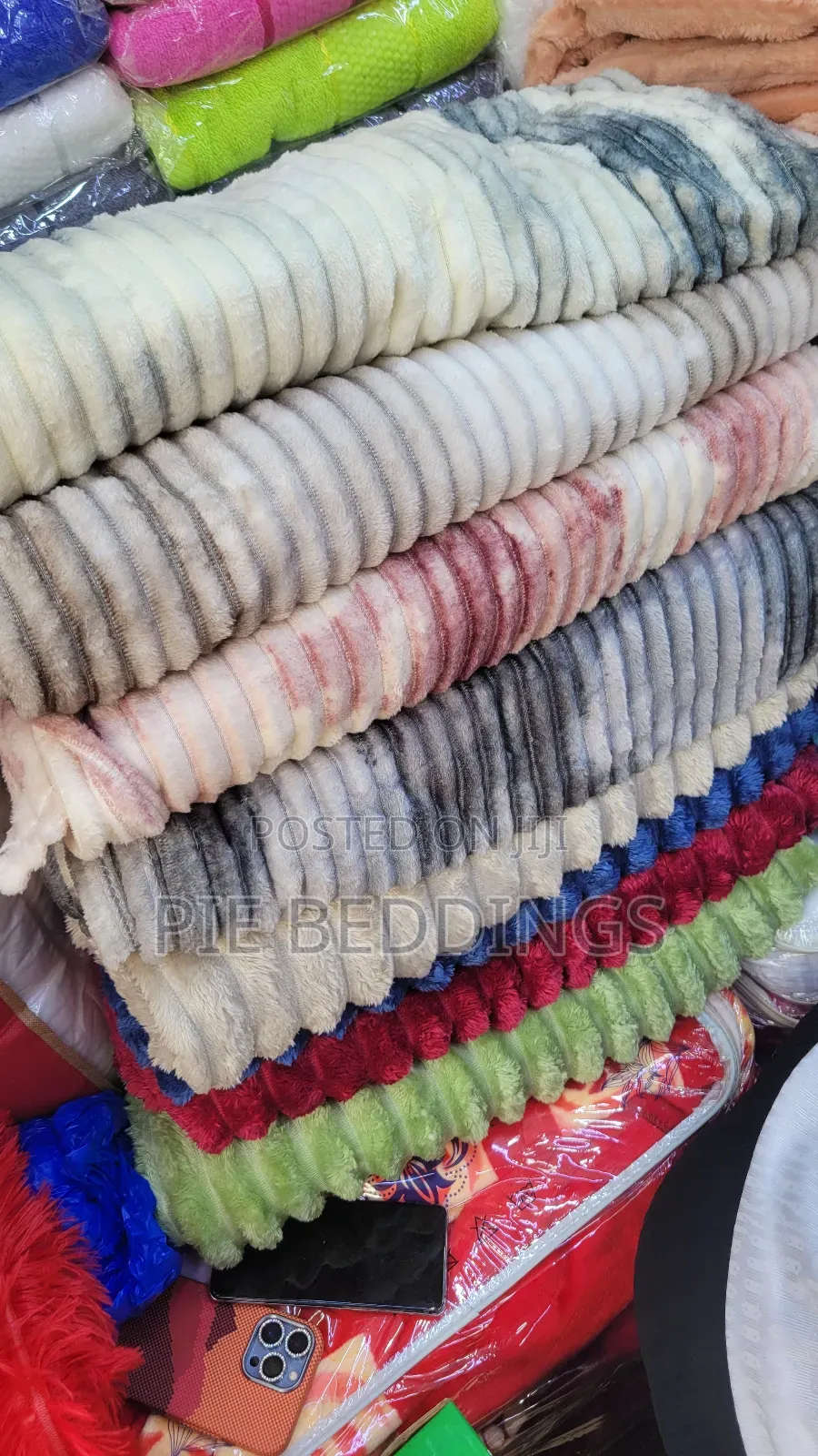 New Soft Throw Blankets