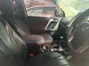Toyota Land Cruiser Prado 2018 White