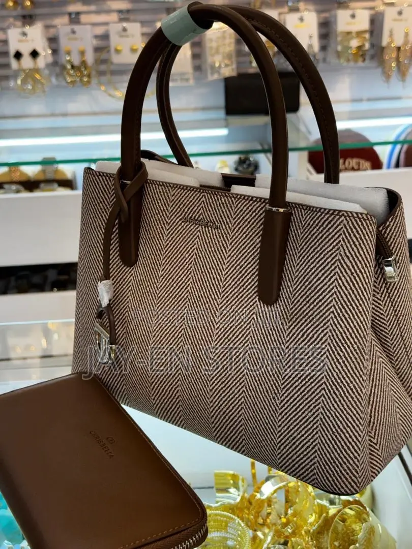 Chris Bella Bag With a Wallet