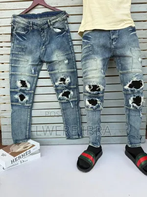Amiri Damaged Jeanshv