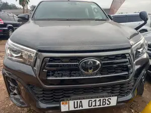 Toyota Hilux Revo Double Cab Deisel 2.8 AWD 2018 Black