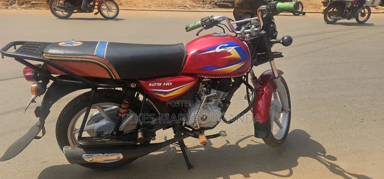 Bajaj Boxer 125 2025 Red