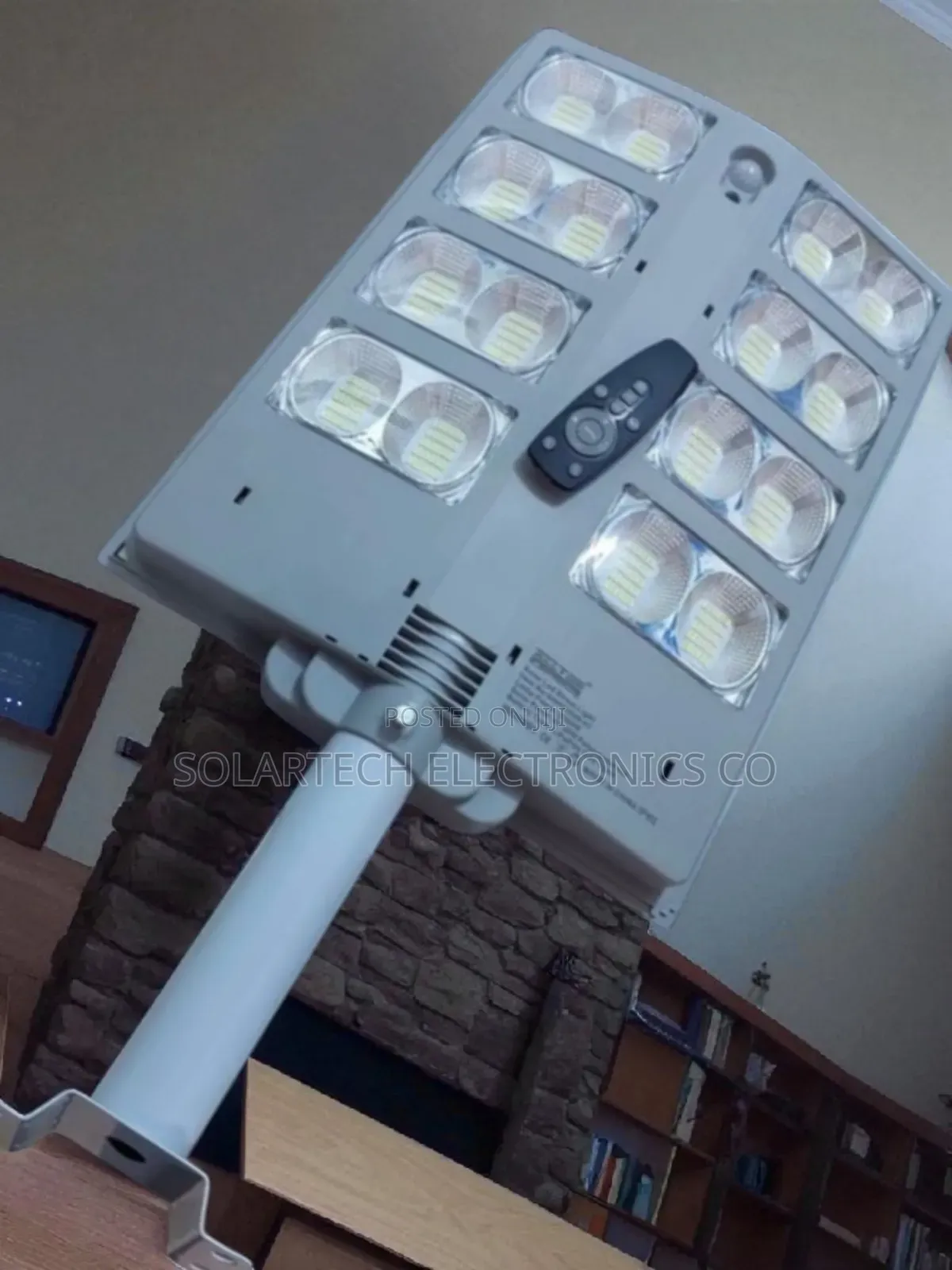 All Top 2000w Solar Led Street Light for Parking Lots Pathways