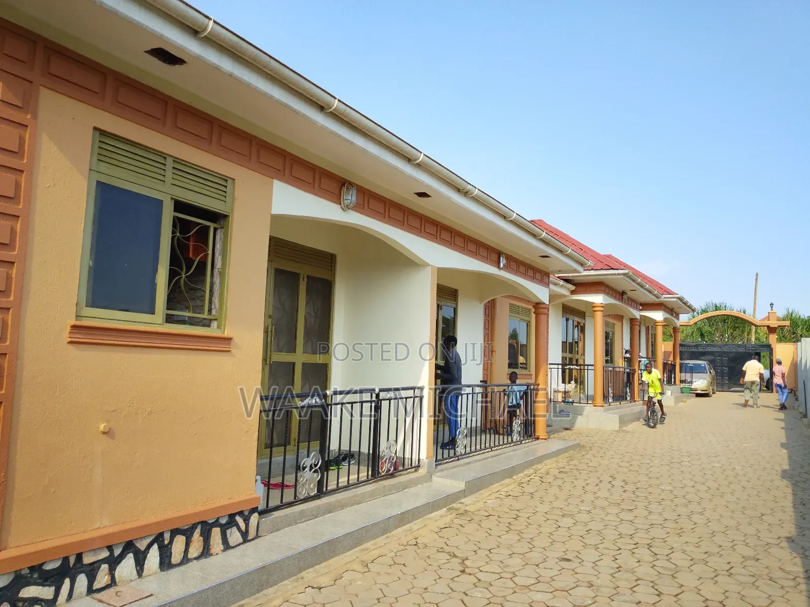 2bdrm House in Nsawo Estate, Kira for rent