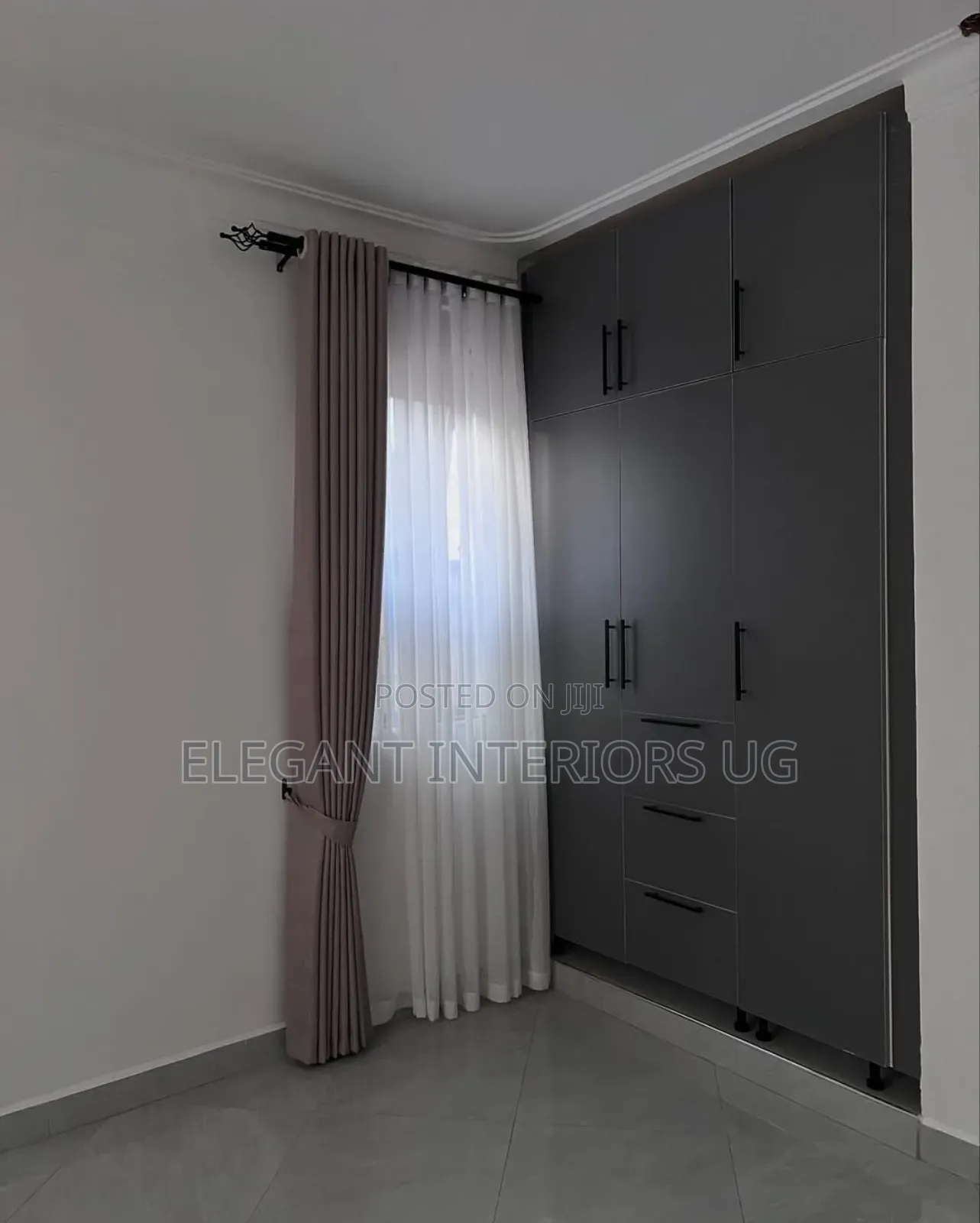 Heavy and Light Curtains for Both Windows and Doors