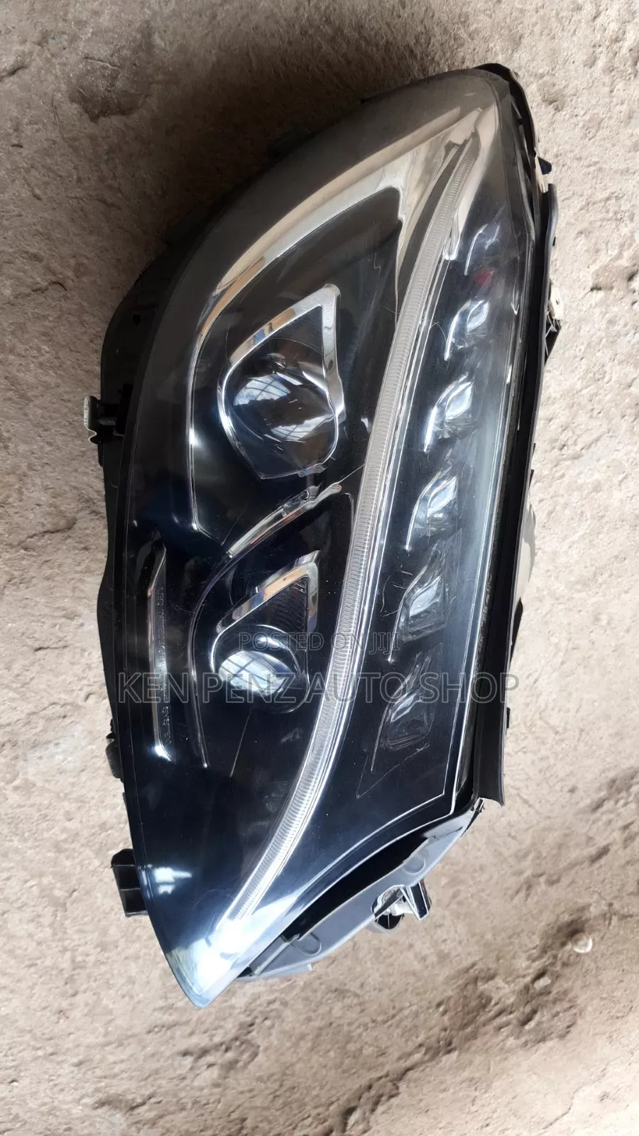 Headlamp Mercedes Benz W205 C200 and C300